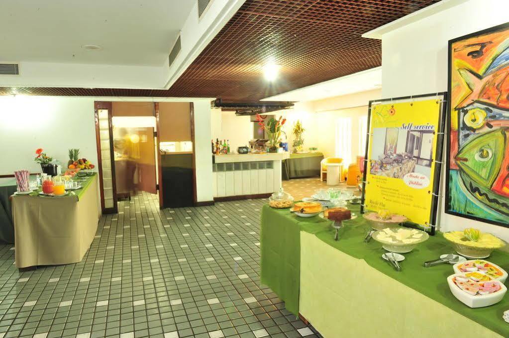 Apartamento Familia Recife Flat Serviceアパートホテル エクステリア 写真